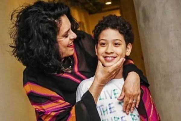 A fortuna de Gal Costa é tão grande quanto sua potência vocal!