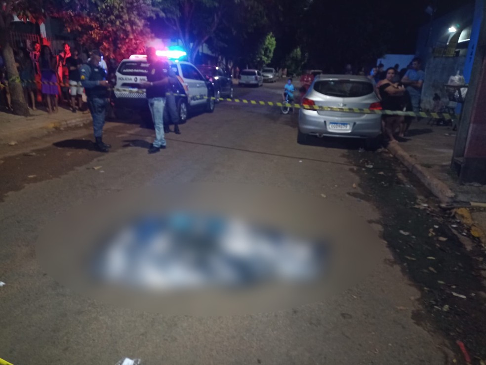 Adolescente é suspeito de matar irmão após discussão por comida