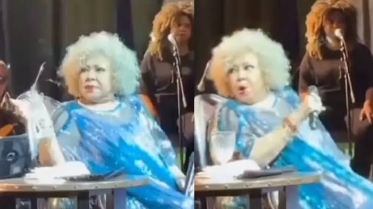 Alcione interrompe show para brigar com a produção