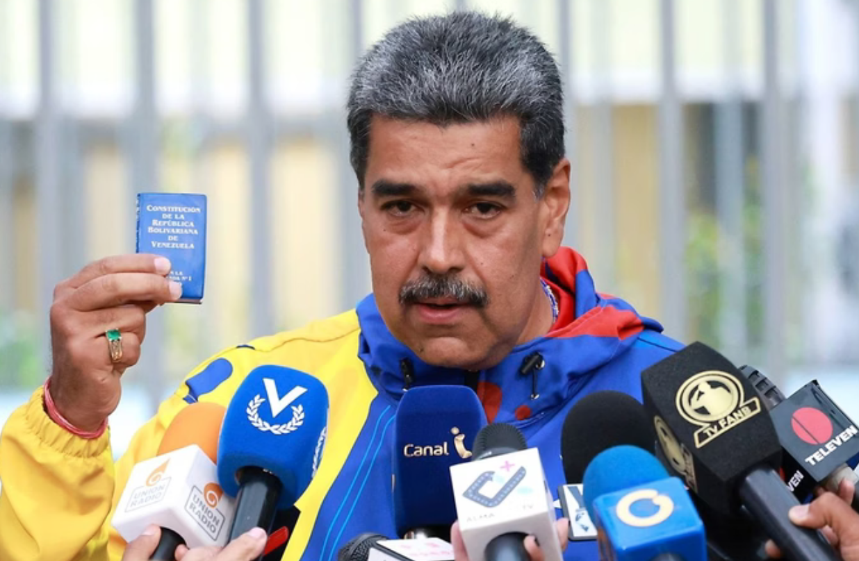 Após reeleição contestada, Maduro inicia “guerra” contra redes sociais