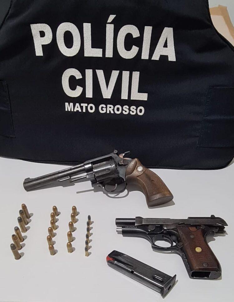 Armas de facção criminosa que seriam usadas para a prática de crimes são apreendida