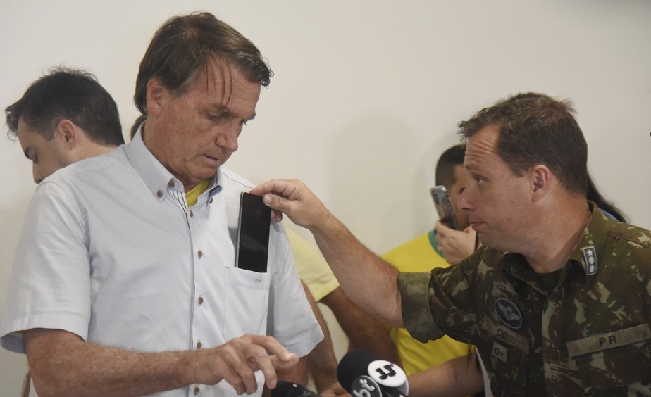 As últimas conversas entre Mauro Cid e Bolsonaro