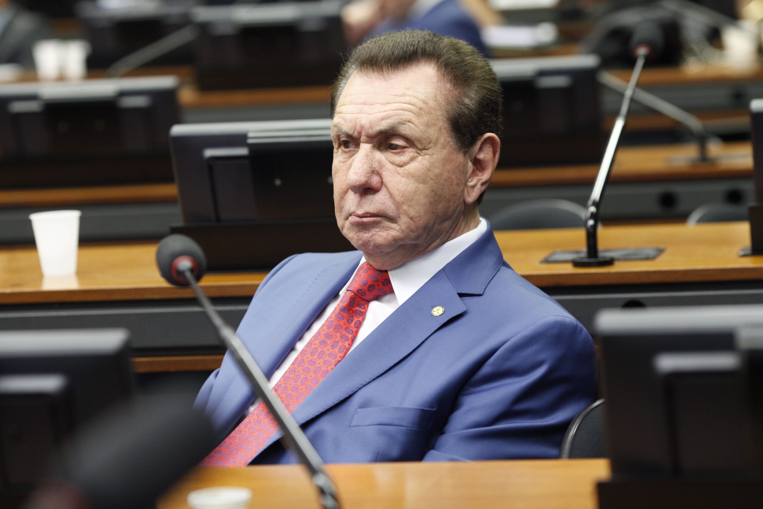 Bezerra diz que pretende ir na Justiça contestar aliança com Fagundes