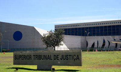 Bolsonaro indica Messod Azulay Neto e Paulo Domingues para o STJ
