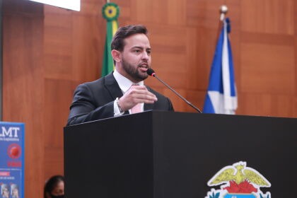 Candidato à Federal recusa 2, 3 milhões do Fundo partidário