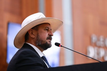 Cattani diz que "traição" a Bolsonaro  tirou reeleição de Nelson Barbudo