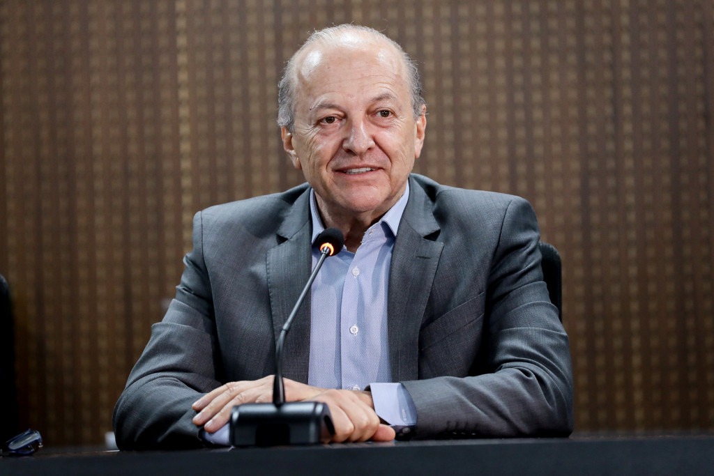 Chateado com derrota de Bolsonaro, Pivetta diz que é preciso ‘seguir em frente’
