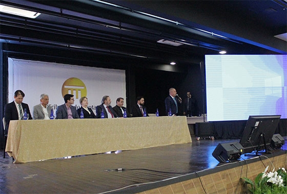 Chico 2000 participa de evento no TCE com presidentes  das Câmaras de MT
