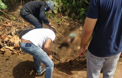 Corpo não identificado é encontrado por peão em pasto de Vila Rica