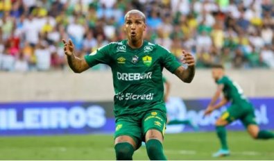 Cuiabá vence o Curitiba por 2x1 e segue na elite do futebol brasileiro