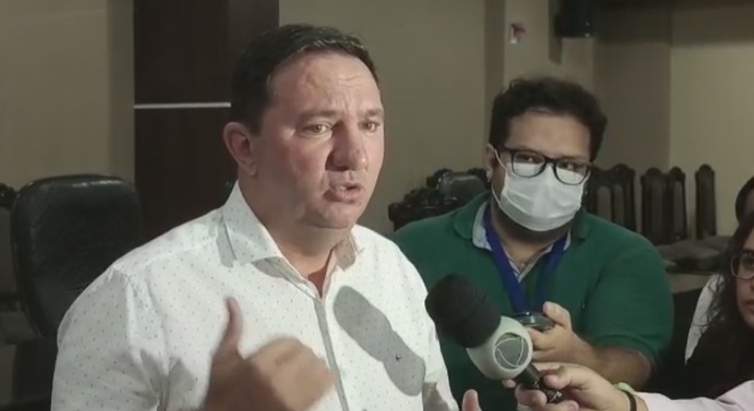 Deputado diz que Mauro só fala em apoiar Bolsonaro  para agradar bolsonaristas em MT