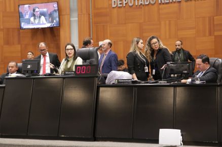 Deputados aprovam  empréstimo  em dólar  junto ao Bird