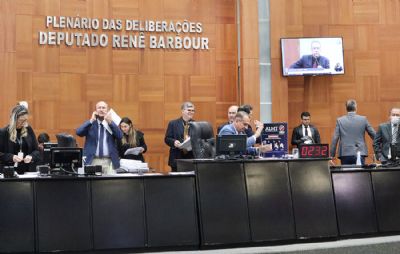 Deputados aprovam PLC que define novas regras para cálculo do ICMS aos municípios