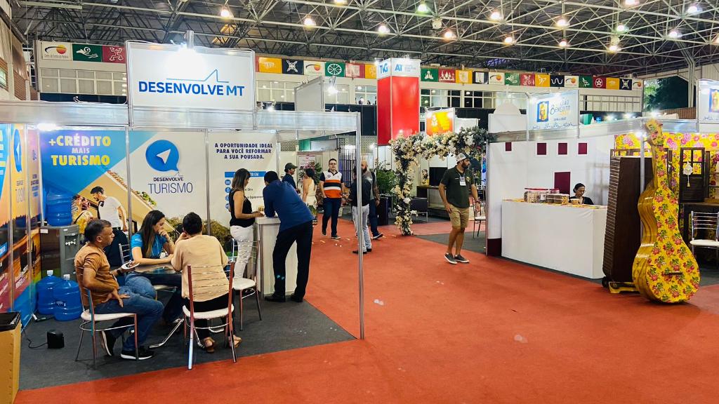 Desenvolve MT auxilia trade de turismo em busca de investimentos na FIT Pantanal 2023