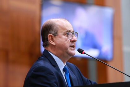 Dr. Eugênio elogia Mendes e defende Pivetta como vice