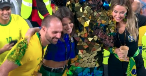 Eduardo Bolsonaro ganha apelido de desafetos após curtir jogo no Catar