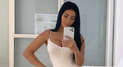 Em meio à crise com Simone, Simaria faz desabafo na web