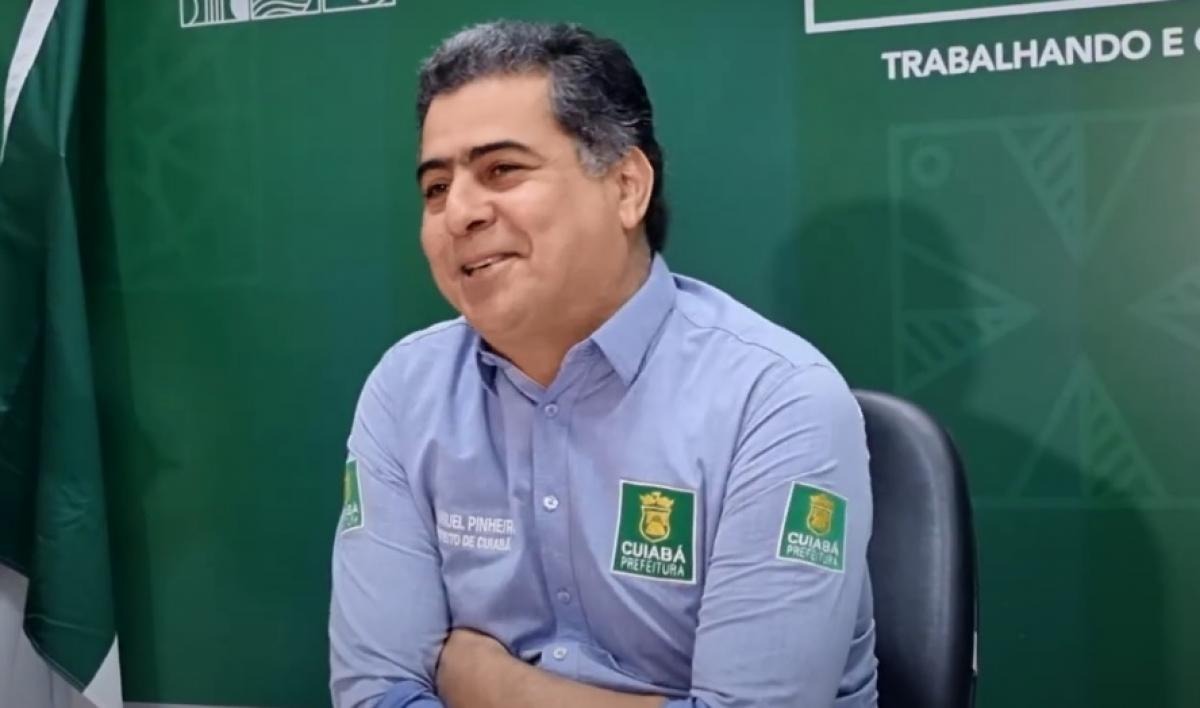 Emanuel ironiza Max Russi e diz 'achar graça' de comentários do deputado