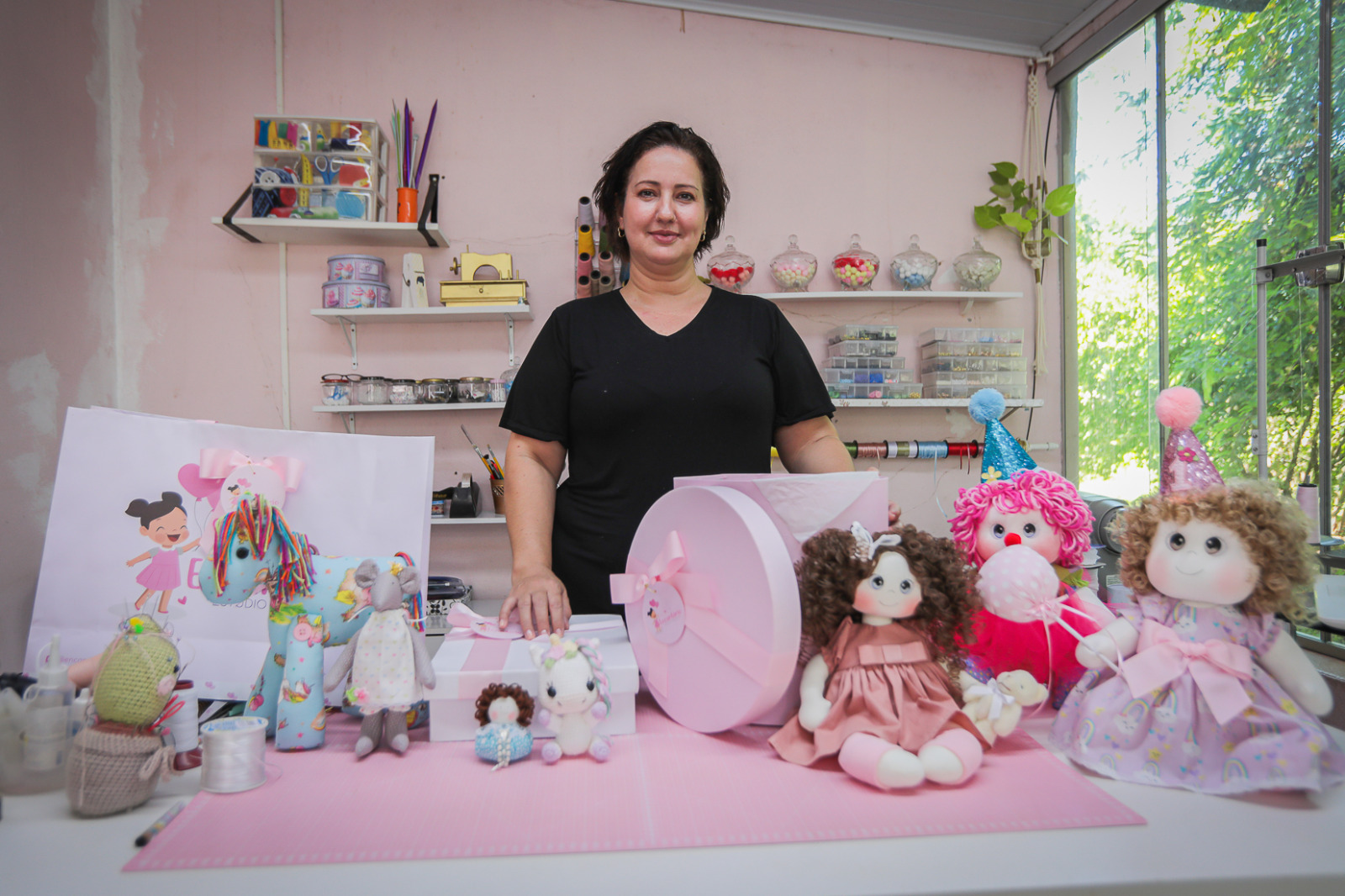 Empresas lideradas por mulheres expandem seus negócios com linhas de crédito do Governo de MT