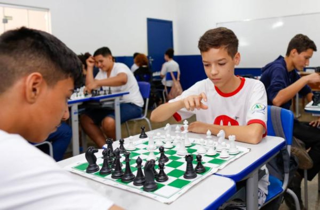 Escolas em Tempo Integral começam a ofertar Xadrez na grade curricular de ensino
