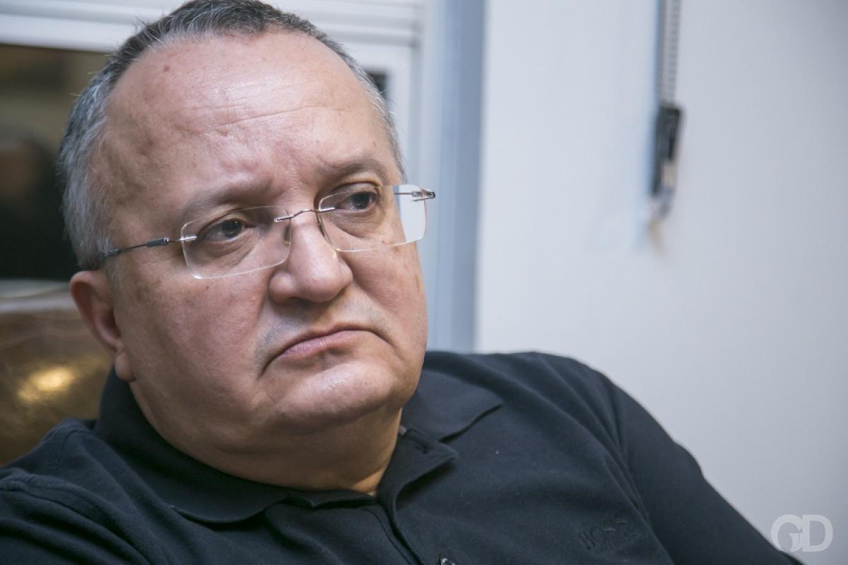 'Eu sou contra esse projeto   ele é preconceituoso  e ofende os Pescadores ' Pedro Taques  sobre o PL da Pesca