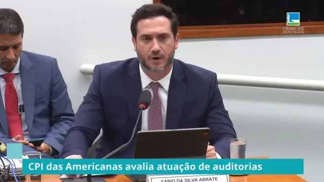 Ex-executivo da Americanas vê dificuldade em achar emprego após escândalo e abre bar na Rocinha