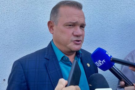 Fagundes diz que operação da PF contra Bolsonaro é ‘grotesca'