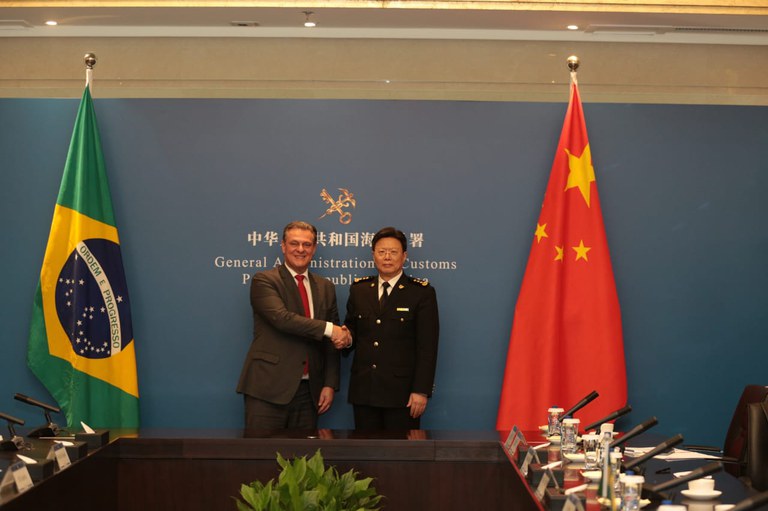 Fávaro critica impacto causado pelo governo Bolsonaro na relação com a China