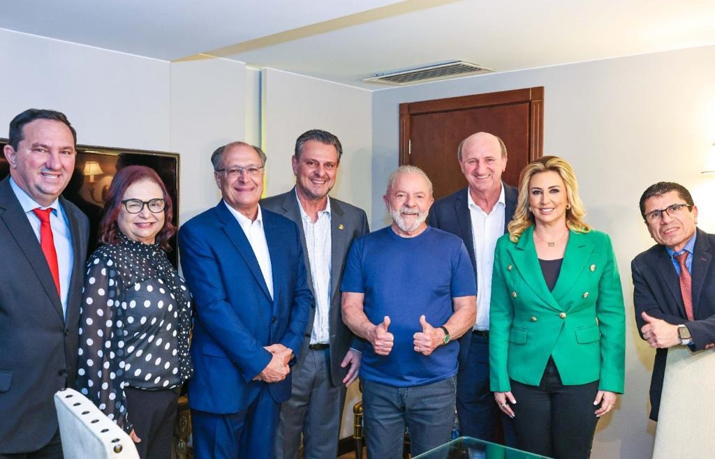 Fávaro responde Mauro e diz que fez muito pelo estado