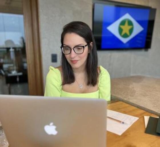 Feliz Dia de LUTA para todas nós