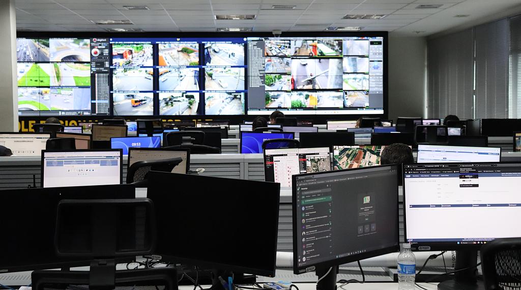 Foragido da Justiça por roubo qualificado é preso com ajuda de câmeras com reconhecimento facial