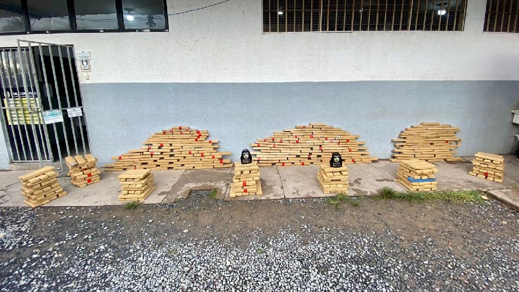 Força Tática prende homem com 500 quilos de maconha em Cuiabá