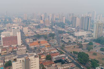 Fumaça de incêndios no Pantanal invade Cuiabá;