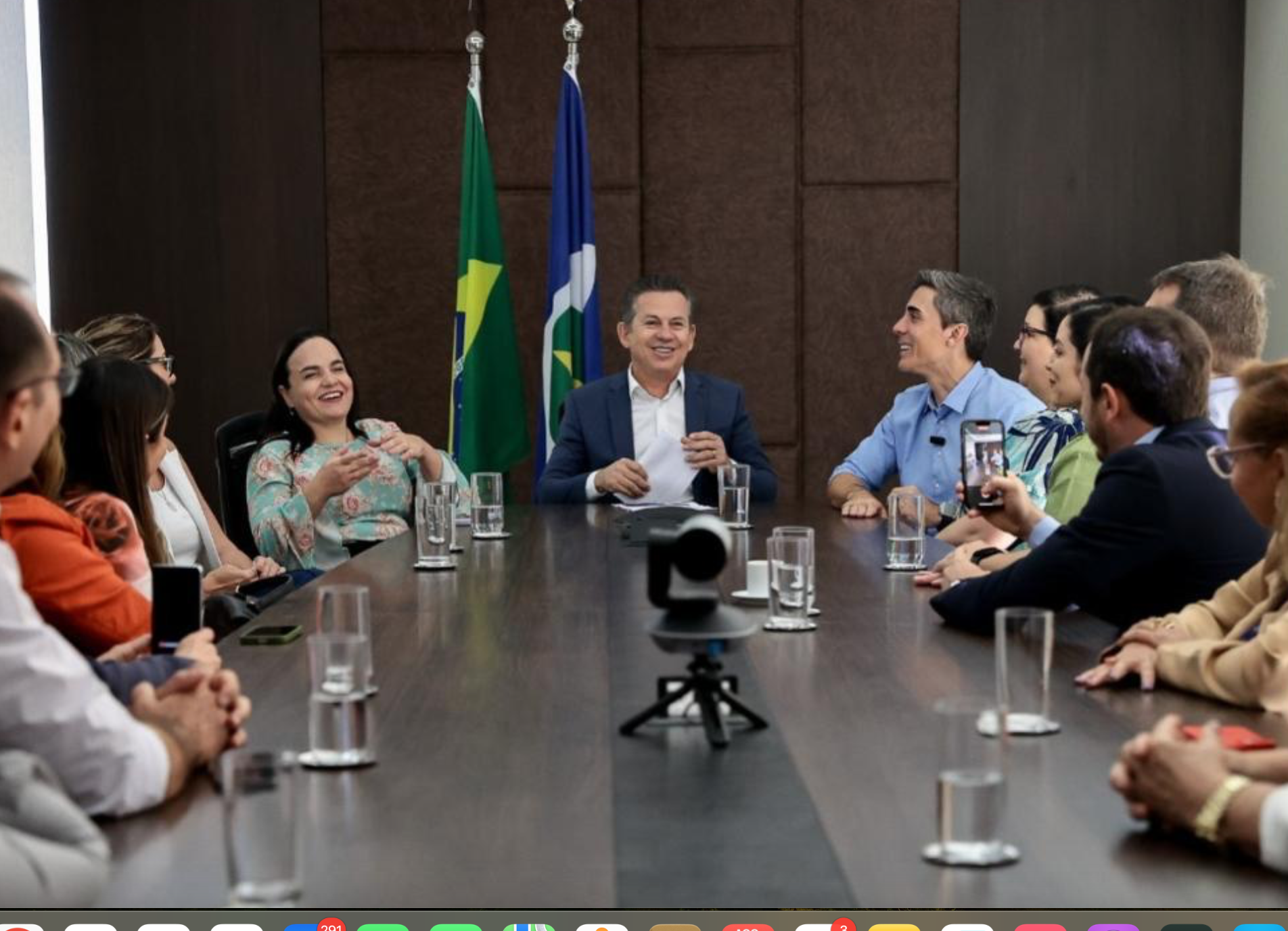Governador anuncia premiação para as 5 Diretorias Regionais com as melhores notas da Educação em MT