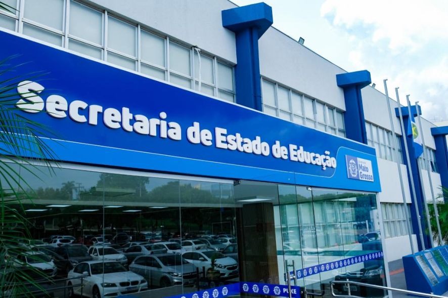 Governo anuncia que escolas serão equipadas com câmeras de segurança e botão do pânico