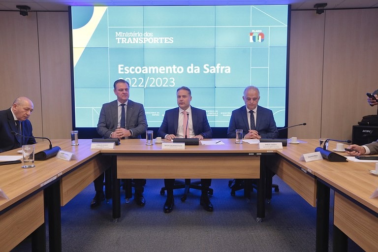 Governo Federal anuncia R$ 370 mi para recuperação de rodovias de MT