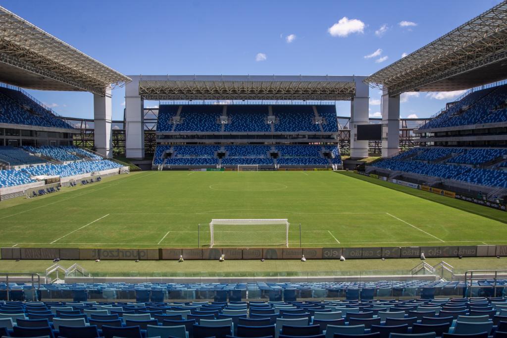 Gramado da Arena Pantanal será substituído nos próximos dias