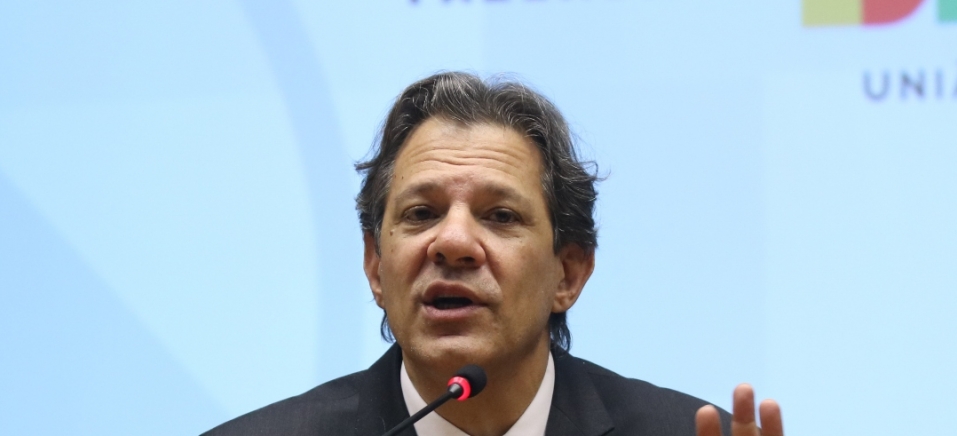 Haddad apresenta 17 propostas para reformas financeiras