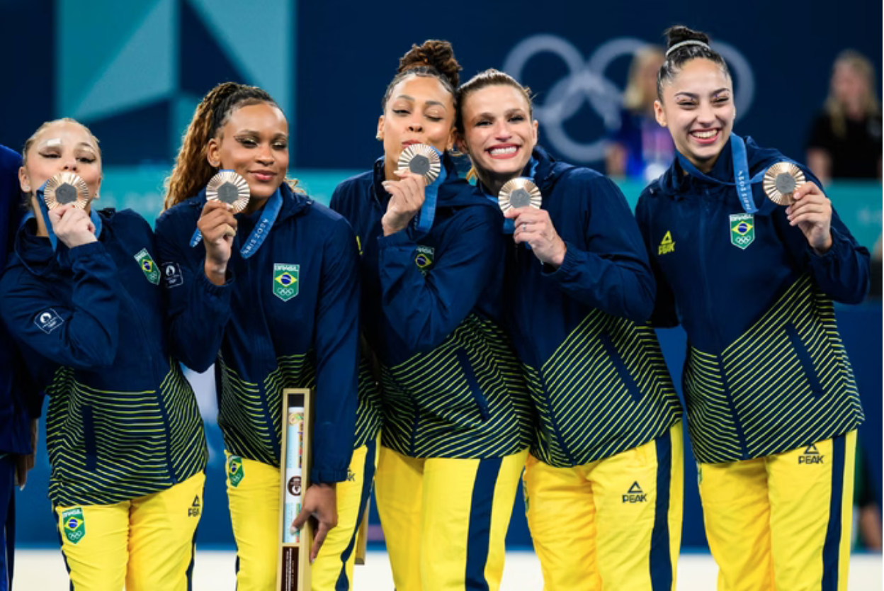 Histórico! Brasil leva bronze inédito na ginástica feminina