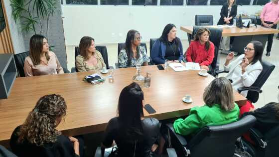 Janaina Riva, determina instalação de Comissão de Ética para apurar denúncias contra  Cattani, feitas pela OAB