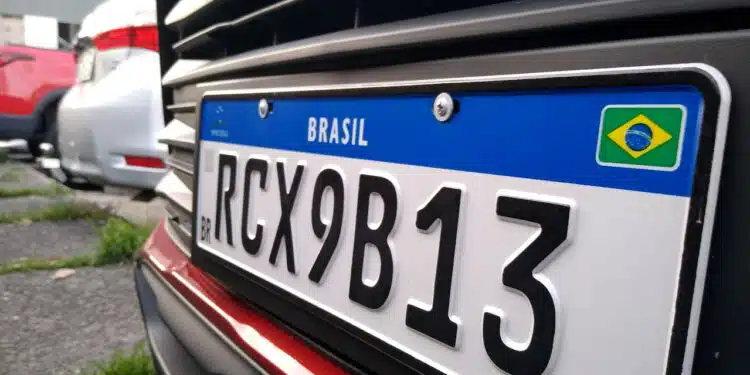 Lei das placas: Prazo para todos os veículos brasileiros mudarem para as placas Mercosul!