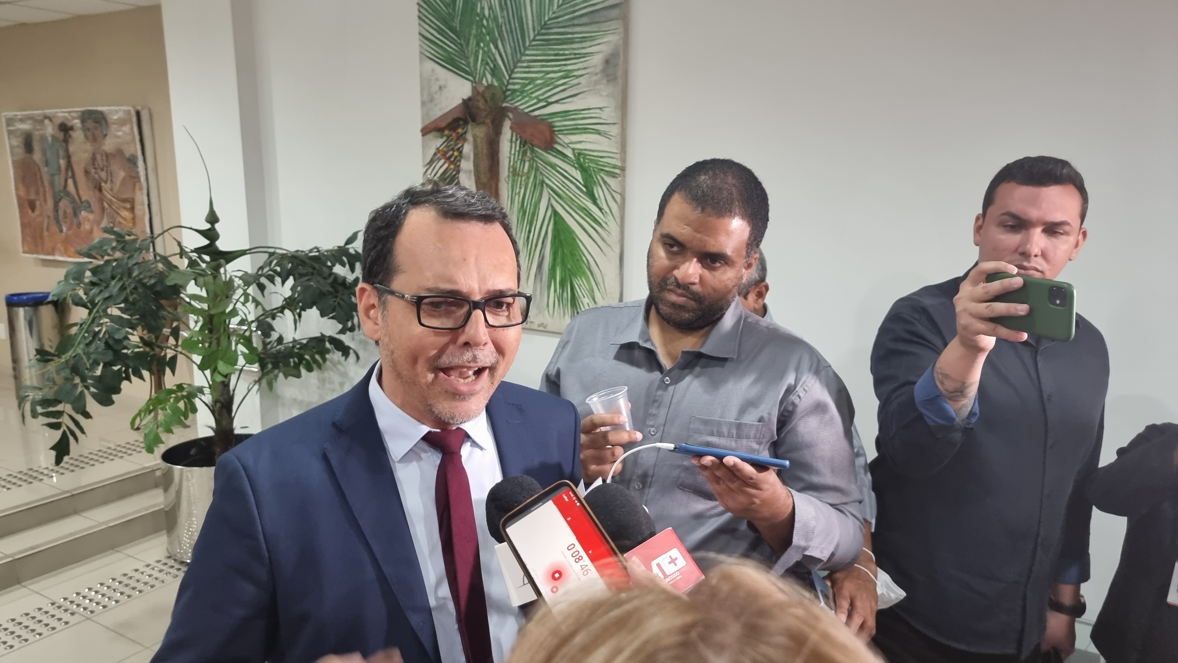 Lúdio ironiza e diz que Botelho e Garcia ‘se matam’ por candidatura no União Brasil