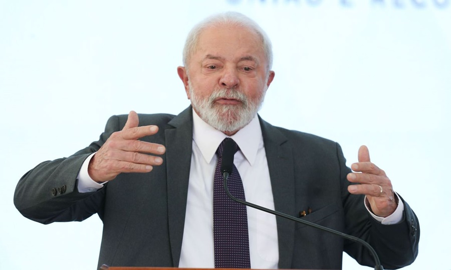 Lula chama Bolsonaro de ‘o coisa’ e diz esperar que ele seja julgado por mortes na pandemia