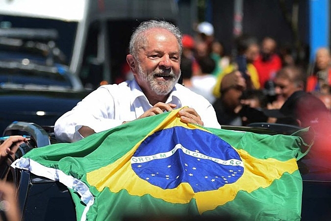 Lula define líderes do governo na Câmara e no Senado