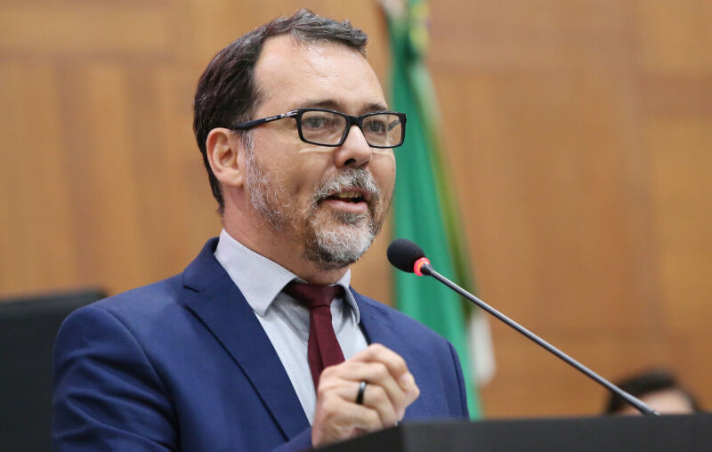 Lúdio diz que Lula não vai se envolver em treta de Mauro e Emanuel