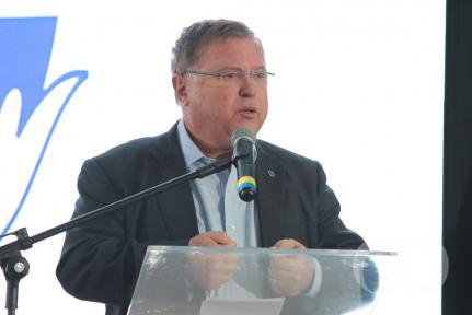 Maggi defende democracia e assina carta de apoio ao estado democrático