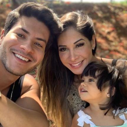 Maíra Cardi e Arthur Aguiar passam por momento difícil na vida pessoal
