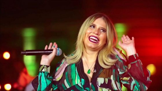 Marília Mendonça faria 27 anos hoje; biografia revela paixão além da música