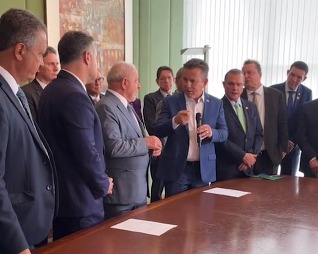 Mendes enaltece apoio do governo Federal ao assumir comando da BR-163