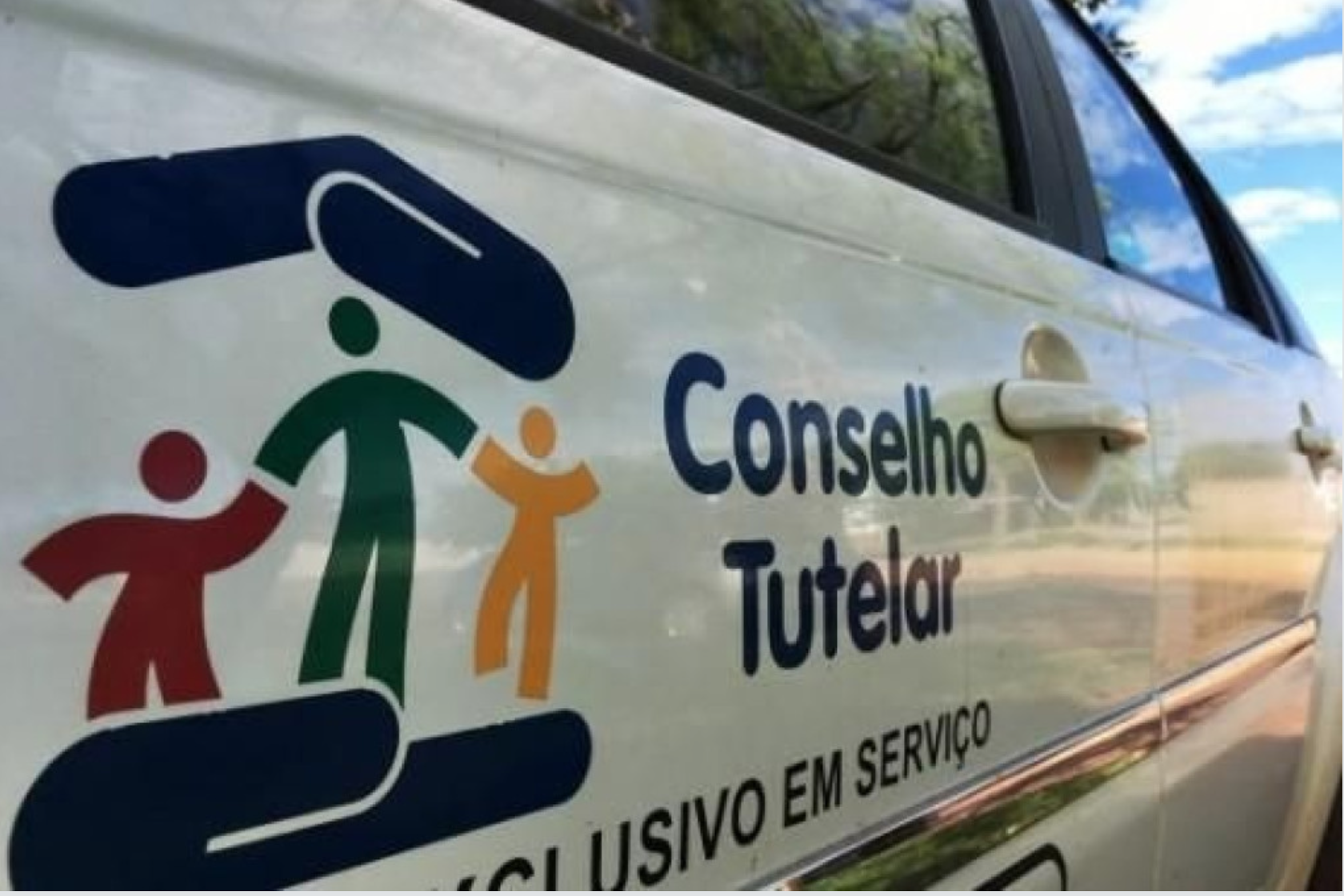 Menino de 11 anos atira contra o próprio pai para defender a mãe em briga